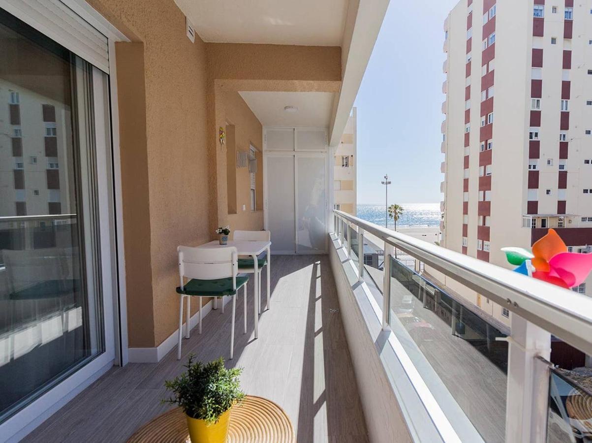 Victoria - Apartamento Playa Cádiz Eksteriør bilde