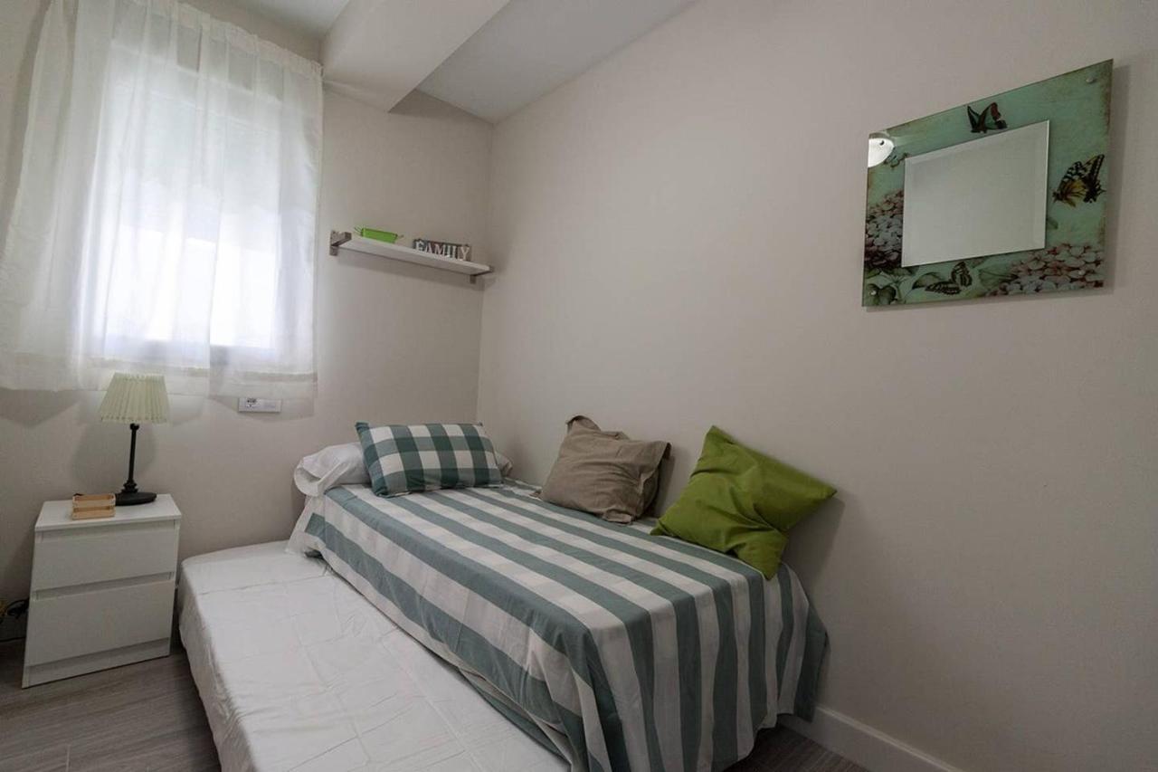 Victoria - Apartamento Playa Cádiz Eksteriør bilde